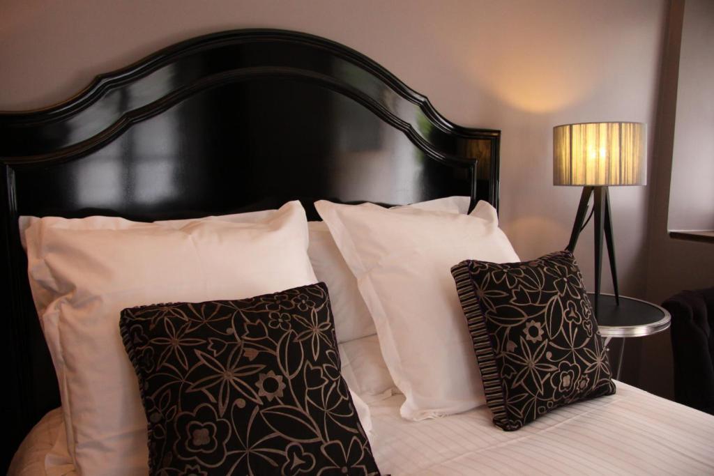 Bed and Breakfast L'Hibernie Rochefort-en-Yvelines Pokoj fotografie